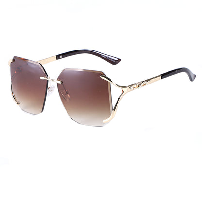 Luxury Rimless Oversized Sunglasses with Decorative Gold Detail J10858