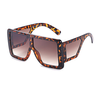 P10822