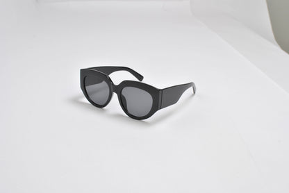 Women's Thick Square Cat-Eye Sunglasses with Bold Frames SK10638
