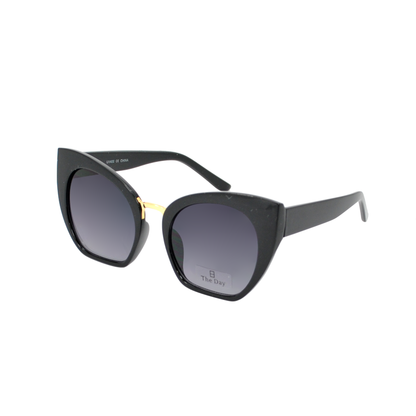 Modern Cat-Eye Sunglasses with Gradient Lens and Gold Bridge TD10273
