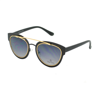 Retro Cat-Eye Aviator Sunglasses with Gold Brow Bar and Gradient Lenses TD1521